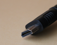 black hdmi cable