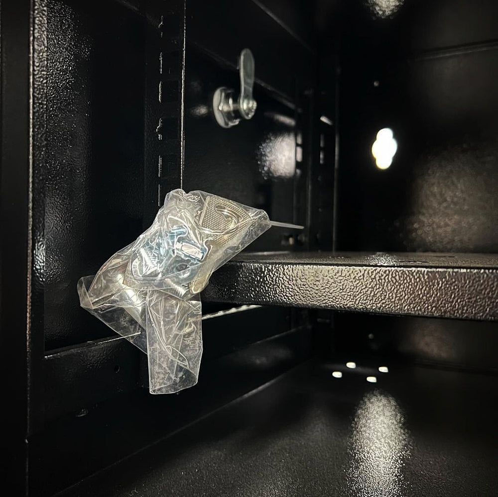 4RU Cabinet - 19